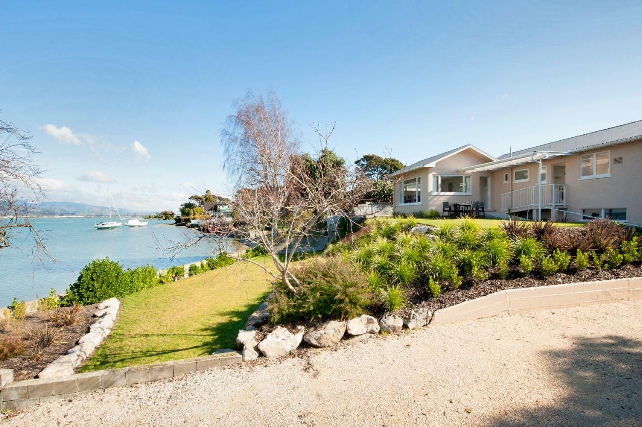 Villa Monaco Waterside Magic Nelson Esterno foto