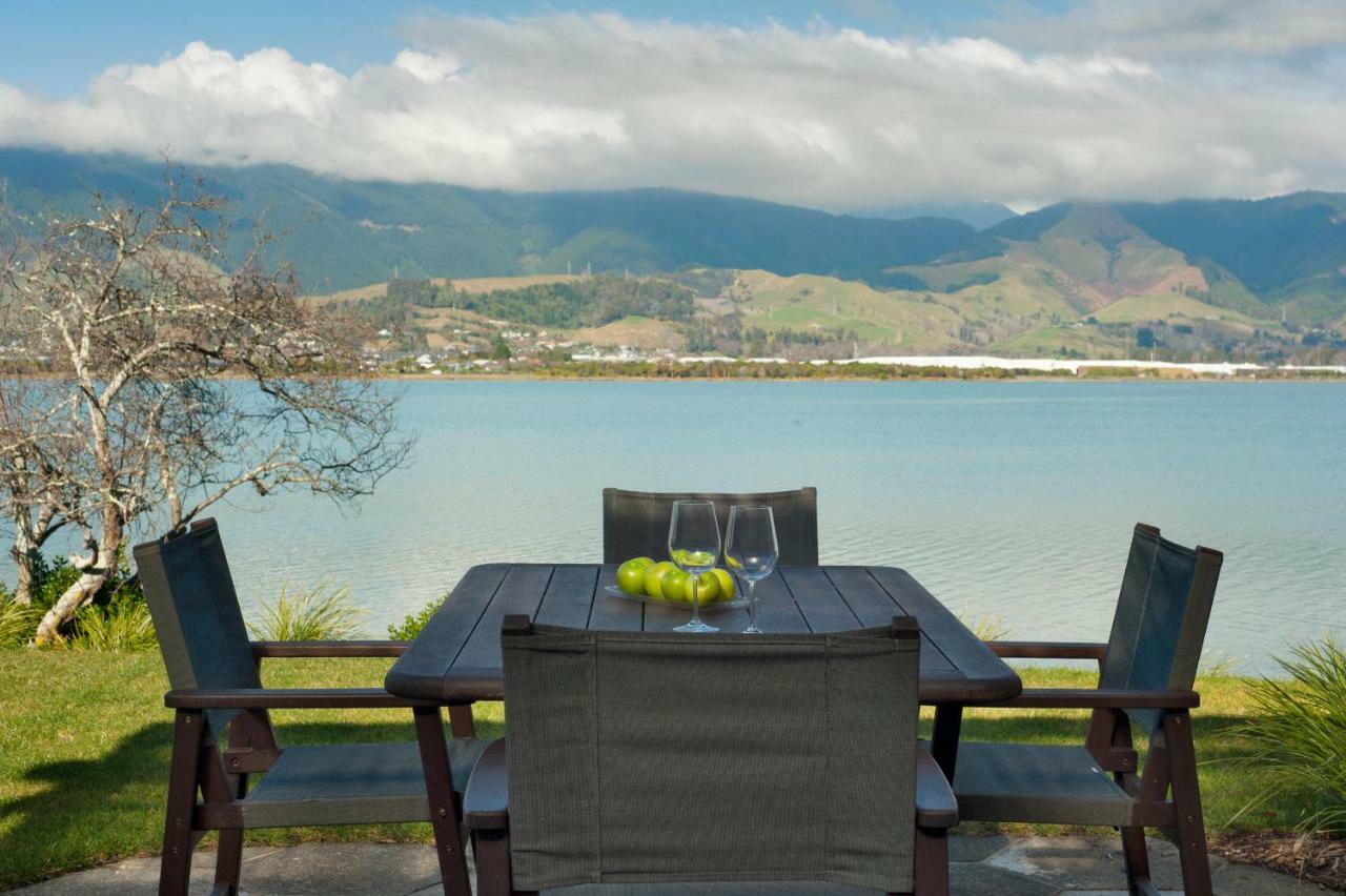 Villa Monaco Waterside Magic Nelson Esterno foto